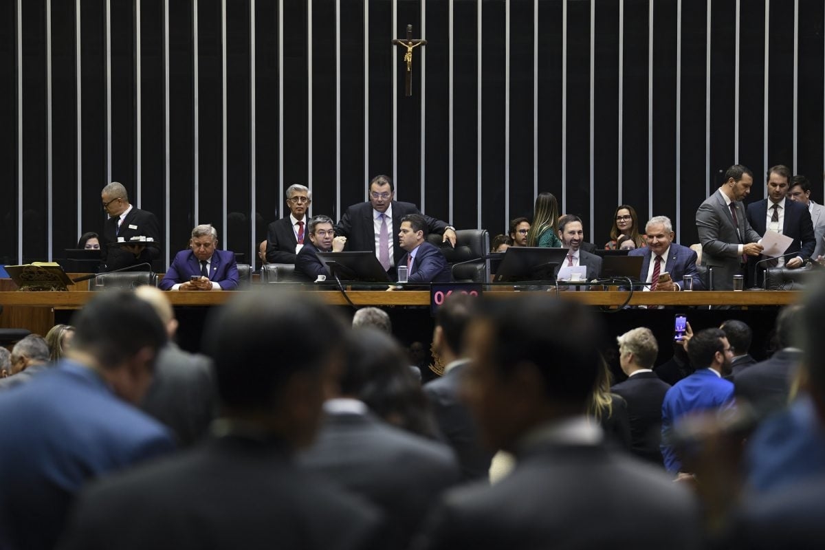 Congresso promulga PEC dos Precatórios nesta terça