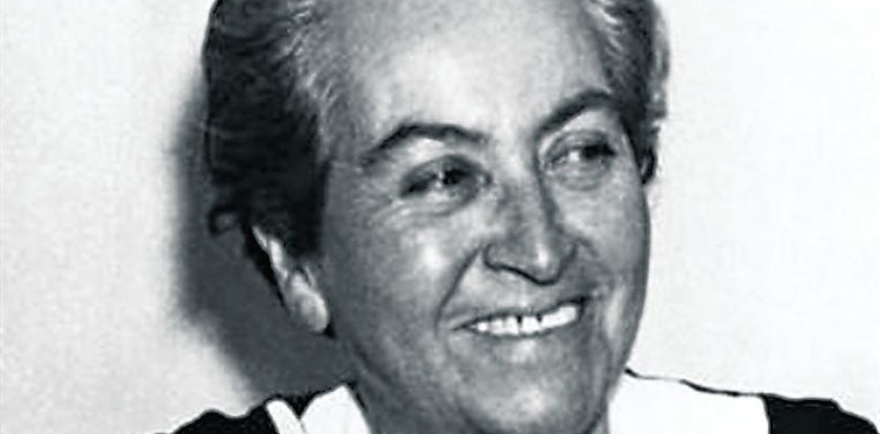 Gabriela Mistral, 'la mujer de tres siglos' cuya voz sigue siendo esencial en el siglo XXI