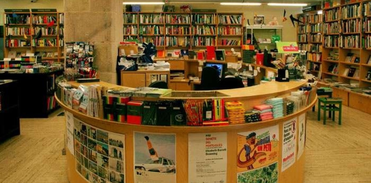 Como a Espanha consegue se tornar o único mercado onde a receita das editoras de livros está crescendo?