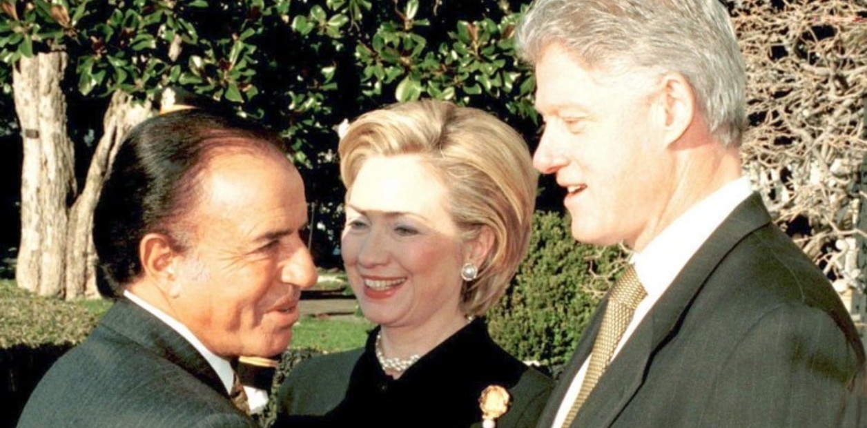 Bezwizowy wjazd do Stanów Zjednoczonych: korzyść, którą uzyskał Menem, utracił po 2001 r., a przywrócił za rządów Trumpa i Milei.