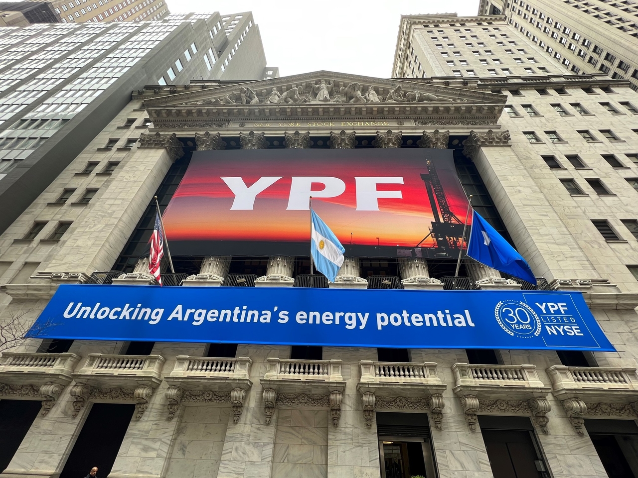 Causa multimilionaria contro YPF: i vincitori vogliono negoziare, accettare bonus e prorogare le scadenze