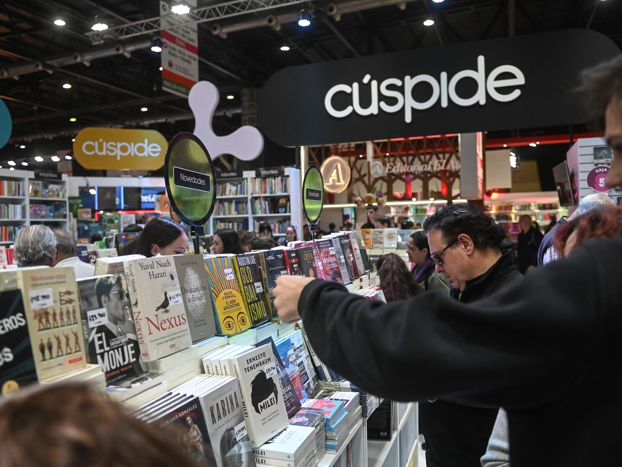 Feria del Libro 2025: los recomendados de hoy 4 de mayo