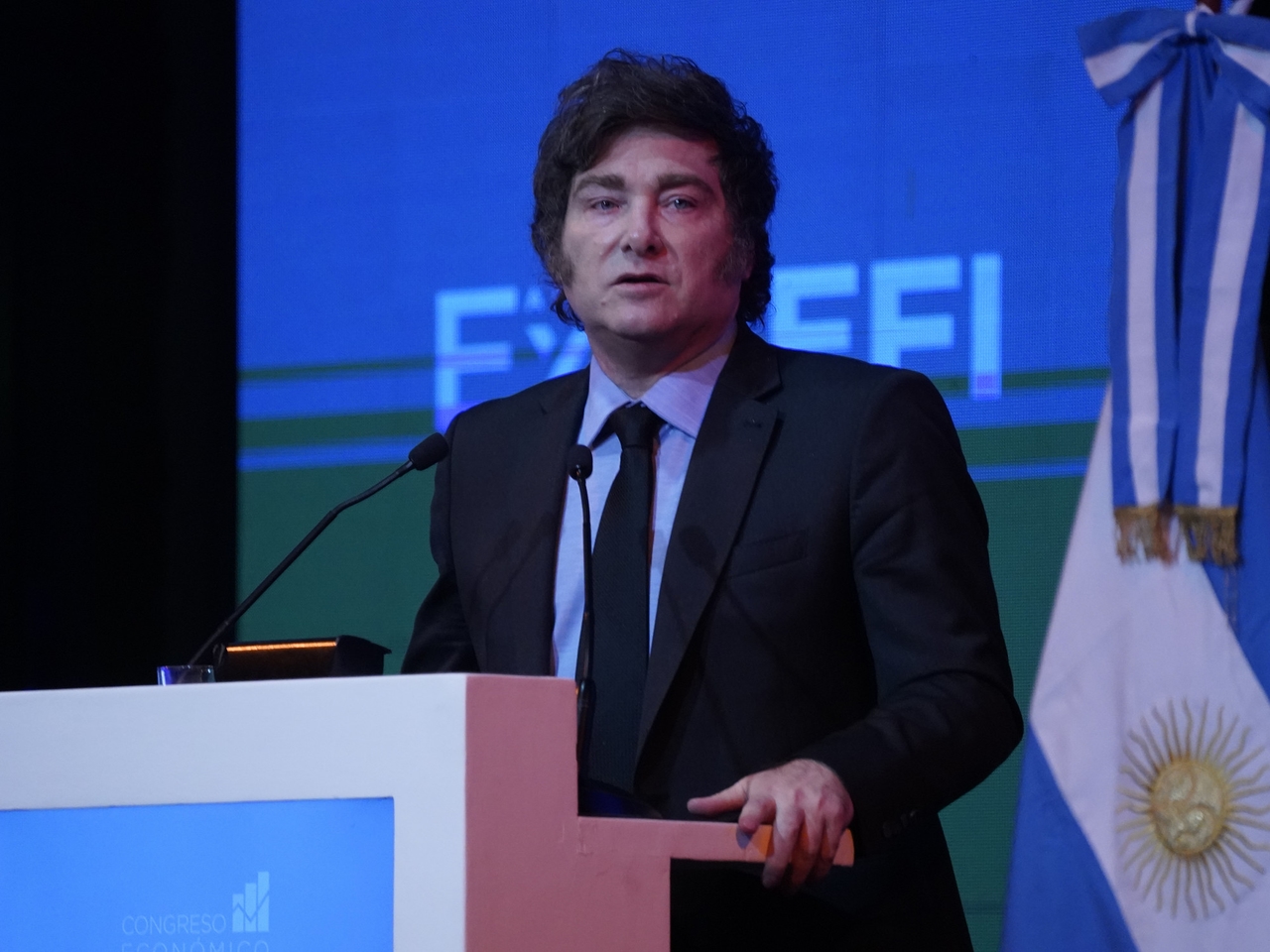 Javier Milei and his measures, LIVE: Parlasur warned of "setbacks" in rights due to the government's immigration reform.