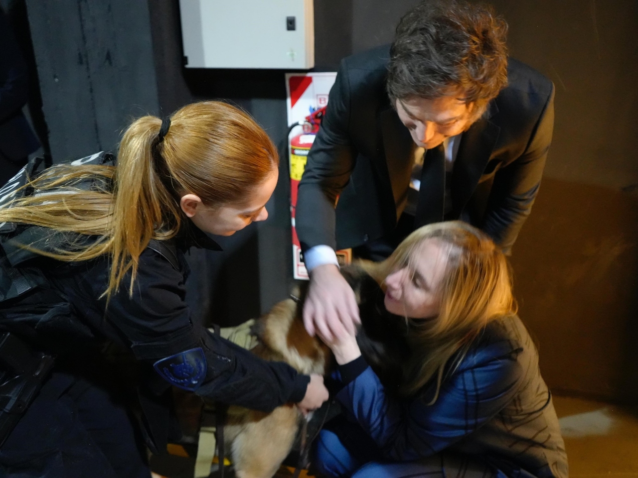 Javier Milei a une fois de plus soutenu sa sœur Karina comme leader électorale libertaire : « Ils l'ont sous-estimée, et elle répond avec des résultats. »