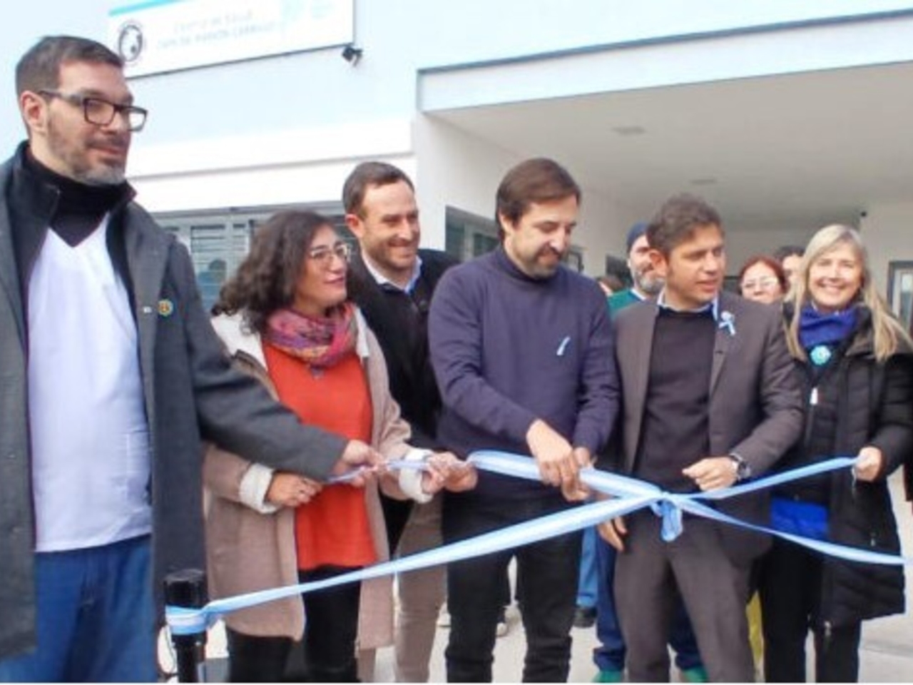 Tra Axel Kicillof e un sindaco libertario è scoppiata la scintilla per l'inaugurazione di un centro sanitario.