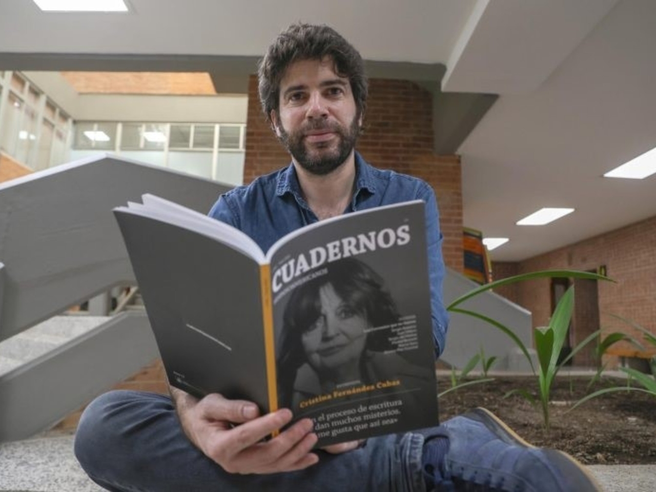Cuadernos Hispanoamericanos: Neredeyse 80 yaşında olan ve İspanyol edebiyatını bir araya getiren dergi