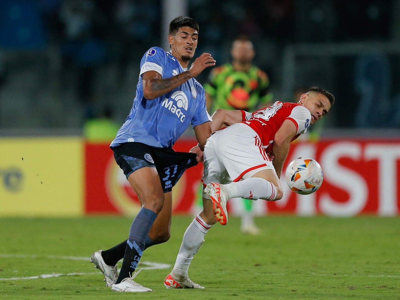 Lionel Scaloni surpreendeu a todos ao convocar Mariano Troilo para a seleção argentina: o zagueiro do Belgrano estará à disposição para as Eliminatórias.