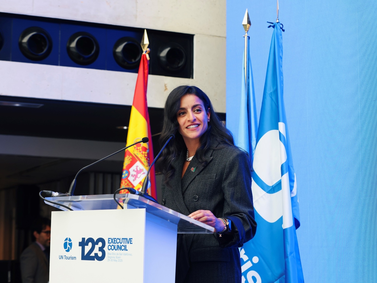 De bem-sucedida empresária dos Emirados a líder do turismo internacional: quem é Shaikha al-Nowais, a primeira mulher a chefiar o Turismo da ONU?