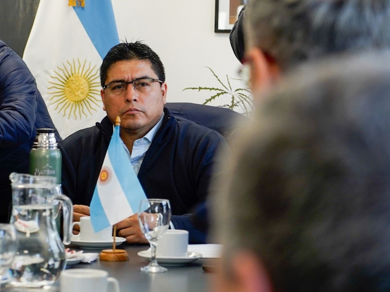 Duro reclamo del Gobierno de Santa Cruz a YPF: "Que se vaya cuanto antes" porque fue "un desastre" en la operación en la provincia