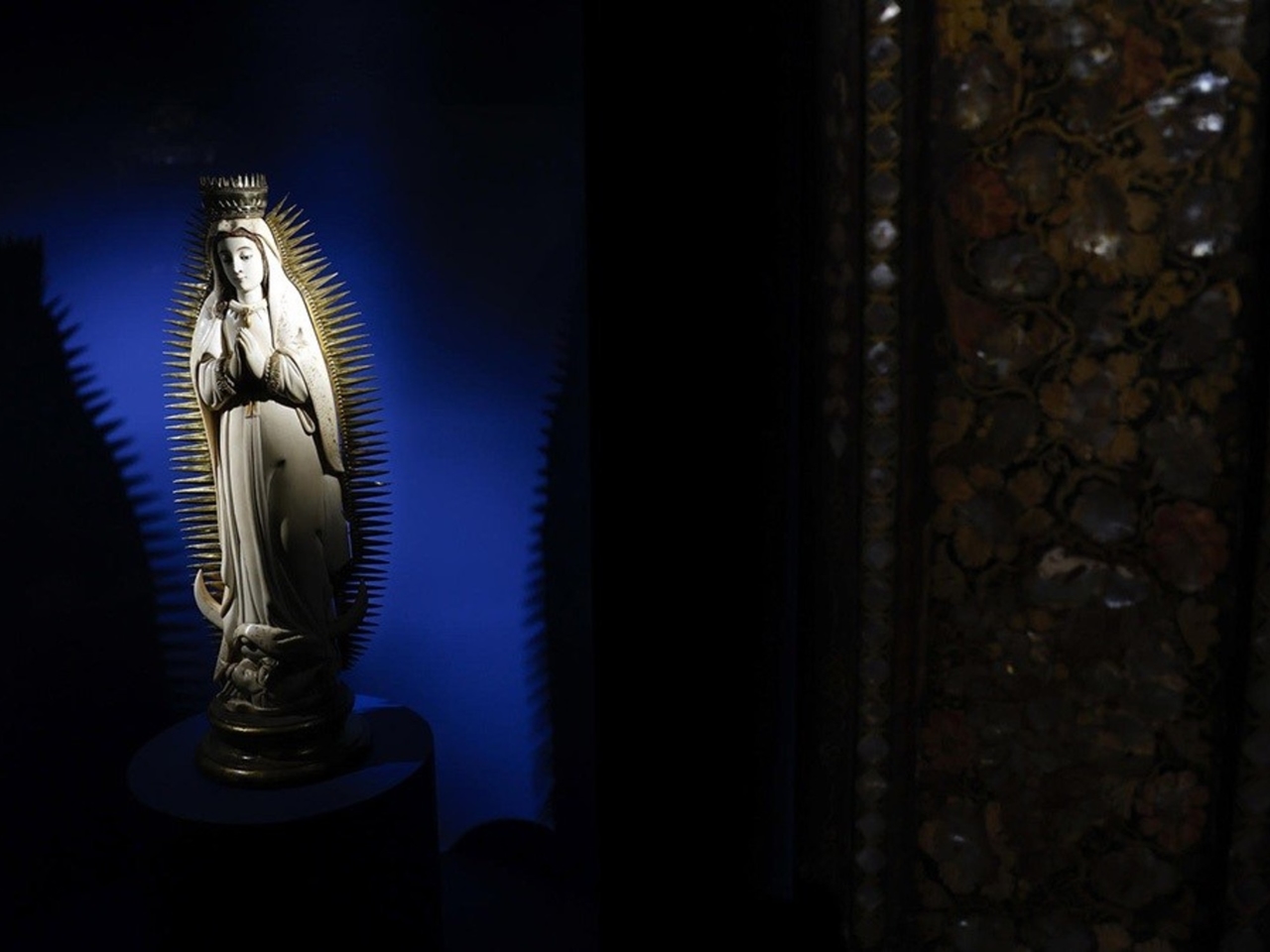 The Prado Museum exhibits the imprint of the Virgin of Guadalupe in Spain with 70 unique works.