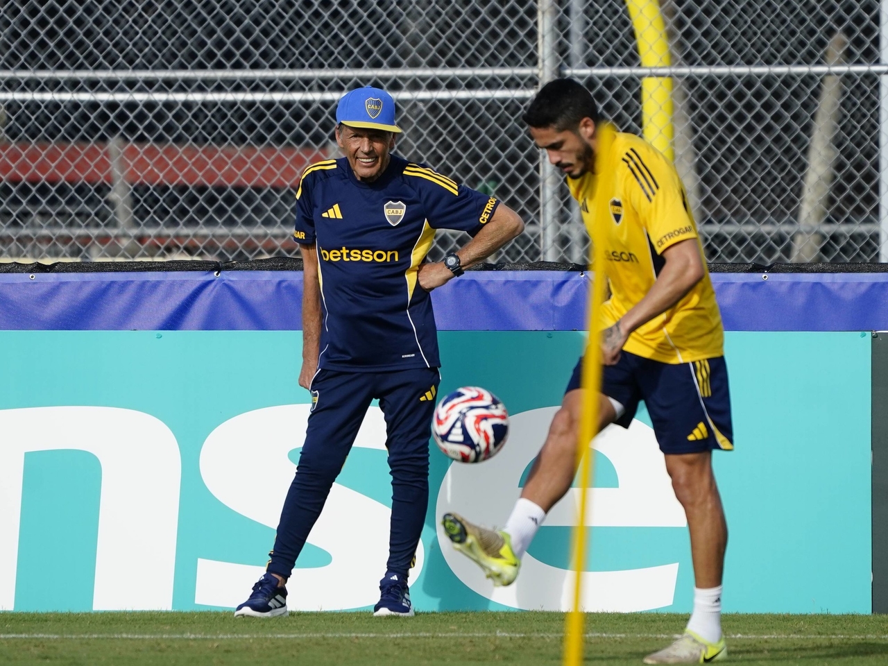 Miguel Ángel Russo neemt beslissingen over de opstelling van Boca Juniors voor hun debuut op het WK voor clubs in 2025: "We kunnen niet toegeven."