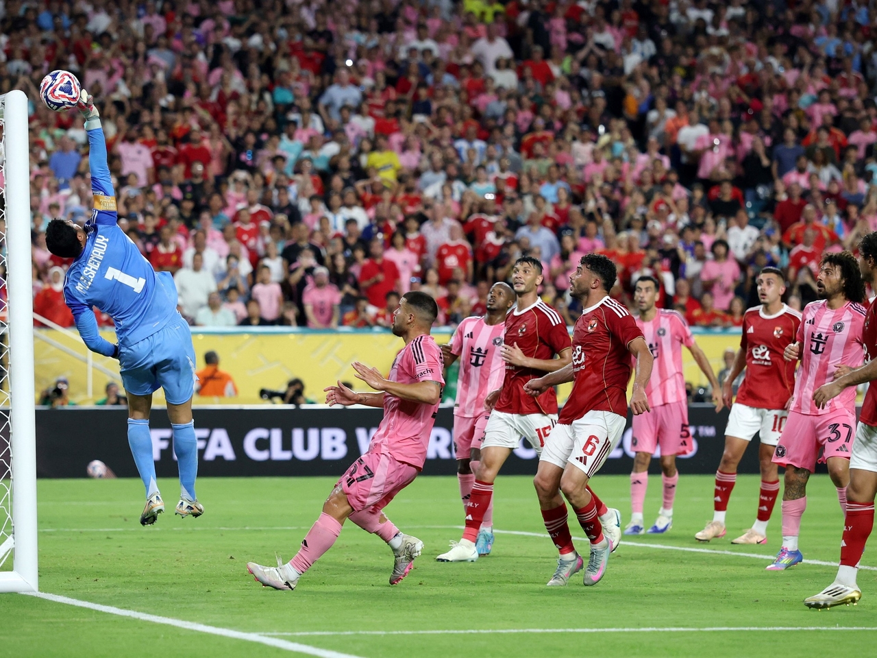 Une finale folle pour l'Inter Miami contre Al Ahly : du quasi-but de Messi à la tête du gardien El Shenawy.