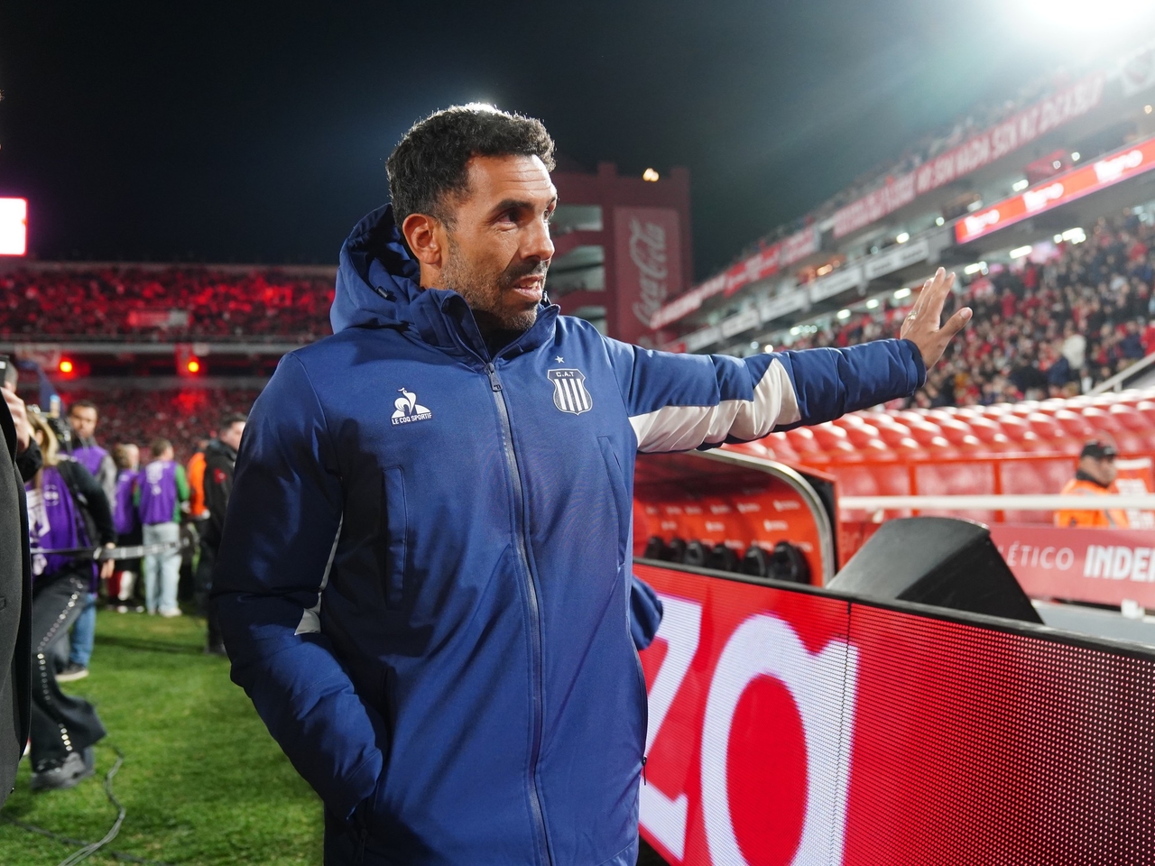 Tevez's return to Independiente: from criticism of "poor reinforcements" to gratitude for grabbing a hot iron