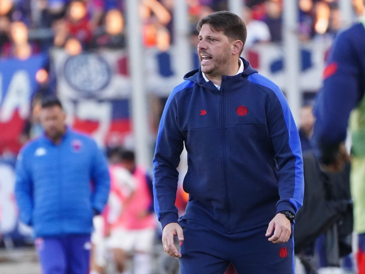 Coach van San Lorenzo klaagt na uitschakeling Tigre in de Argentijnse beker: "Het veld was te klein."