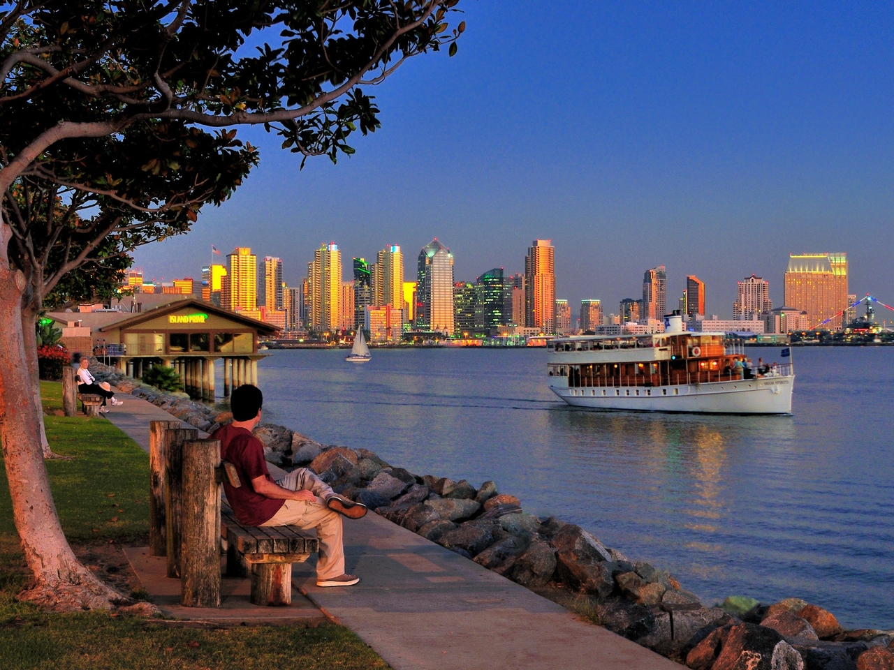 Um destino surpreendente nos Estados Unidos: praias, cultura, natureza e excelente gastronomia.