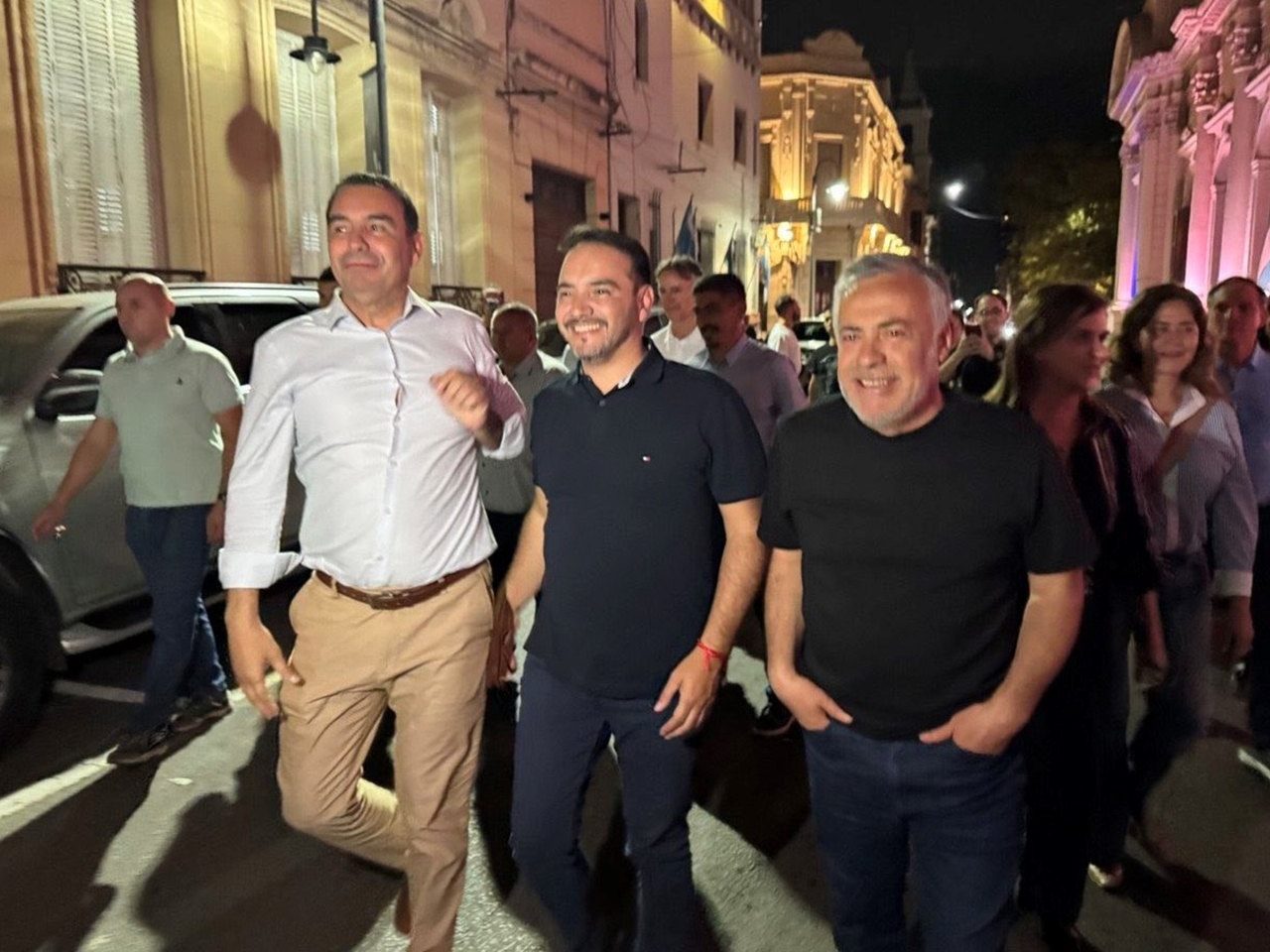 Uma vitória esmagadora para o partido governista em Corrientes: Juan Pablo Valdés será o novo governador e o candidato libertário terminou em quarto lugar.