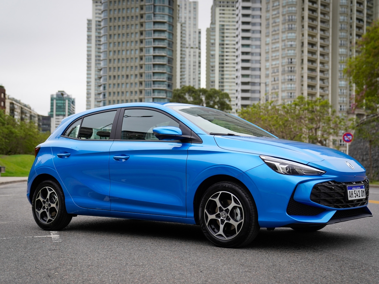 MG 3 incelemesi: Piyasadaki ilk hibrit kompakt otomobil nasıl performans gösteriyor?