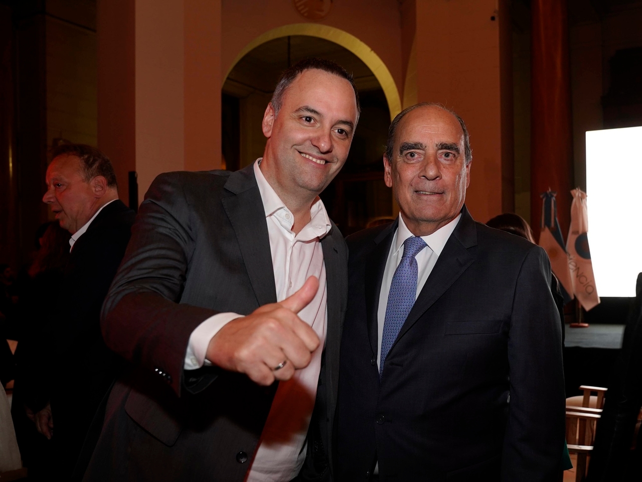 Guillermo Francos und Lisandro Catalán traten zurück: Der Präsident ernannte Manuel Adorni zum Stabschef