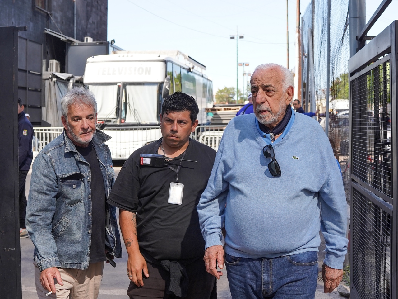 De vakbond van buschauffeurs werd buiten de nieuwe leiding van de CGT gelaten, maar zal niet breken met de centrale organisatie.