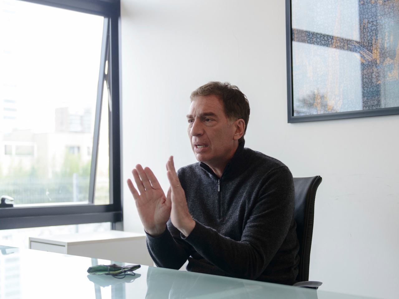 Диего Сантилли подал в отставку с поста депутата, чтобы занять пост министра внутренних дел.