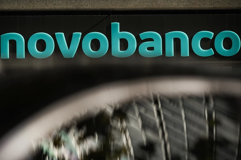 Il governo vende la posizione del Ministero delle Finanze in Novo Banco a BPCE