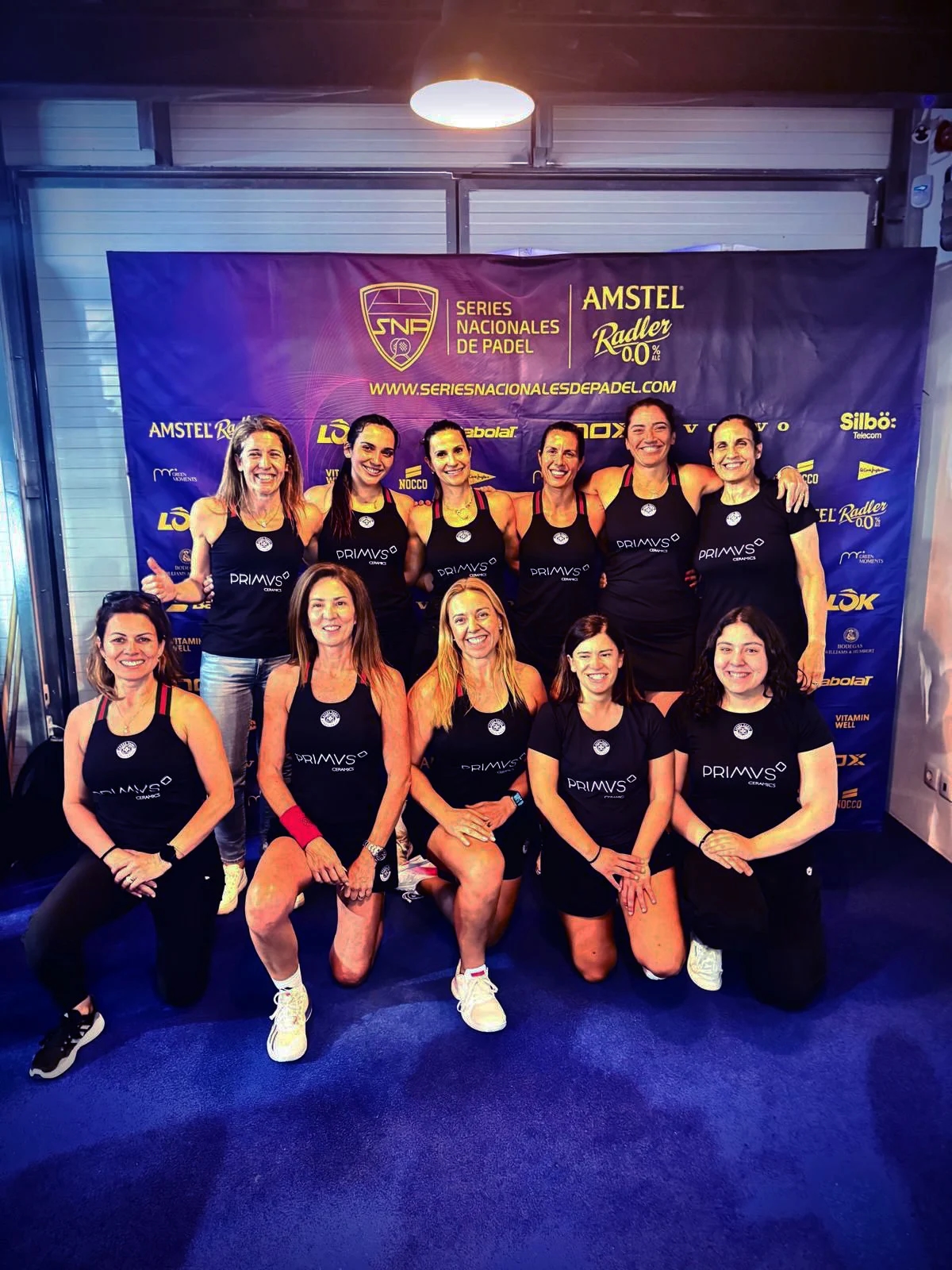 El equipo femenino representa al Aveiro en Valencia