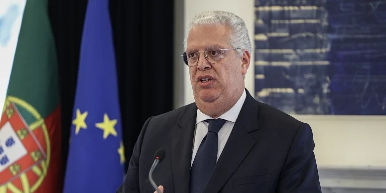 El exministro Pedro Reis dimite de su cargo de diputado
