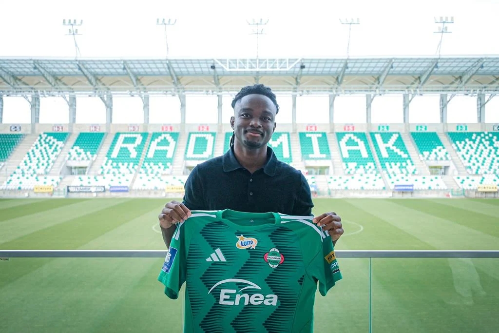 El FC Porto traspasa definitivamente a Romário Baró al Radomiak Radom polaco