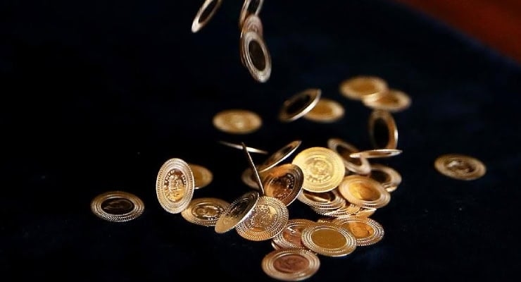 El precio del oro en gramos superó las 5.500 liras por primera vez