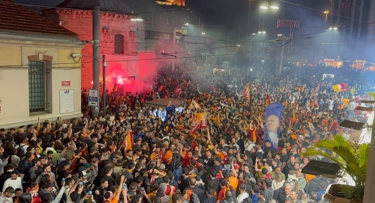 Özbek kondigde aan: Galatasaray viert het kampioenschap in Yenikapı