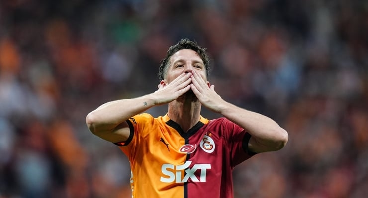Galatasaray verabschiedet sich von Dries Mertens