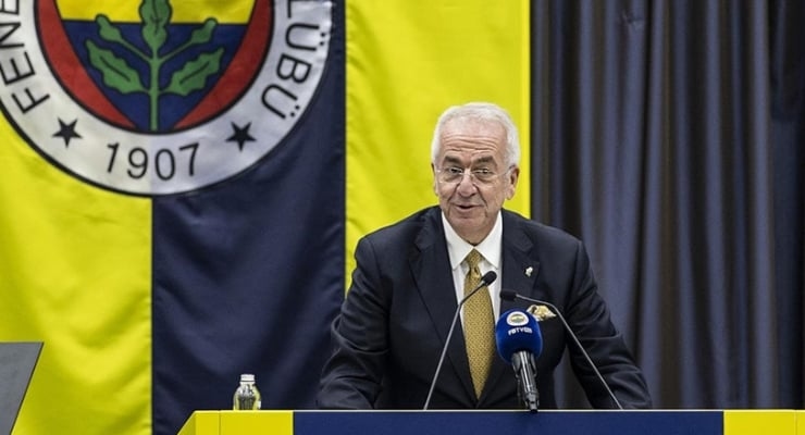 Fenerbahçe-vicepresident Erol Bilecik nam ontslag nadat zijn e-mail was gelekt