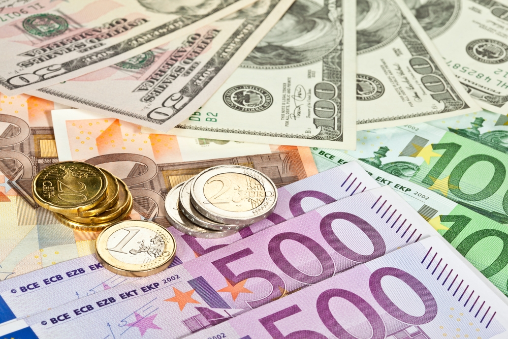 El presidente del banco central, Knot, insta a Europa a poner fin a la dependencia de EE.UU.