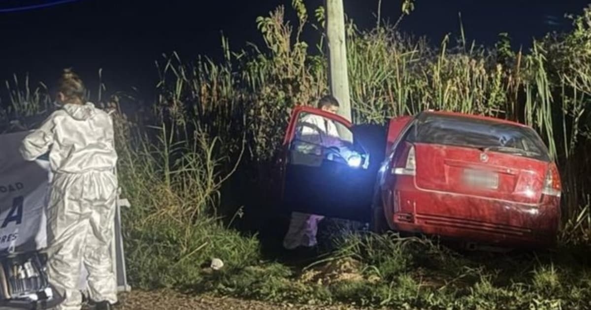 Eles roubam um carro e matam uma garota enquanto fogem; Eles a arrastaram por vários quarteirões