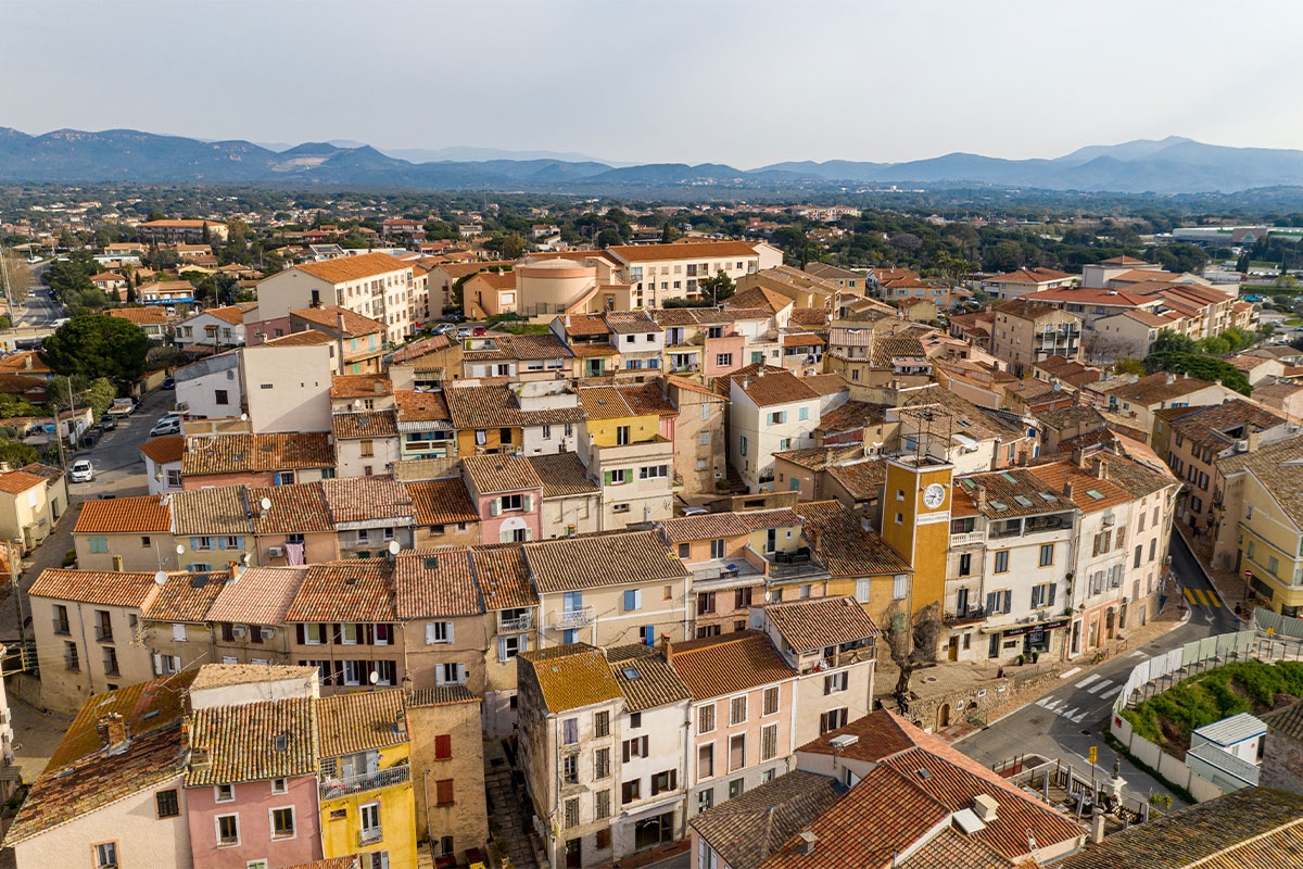 Puget-sur-Argens (83) – Un hombre mata a su vecino tunecino, otro resulta herido: el rastro de un crimen racista favorecido