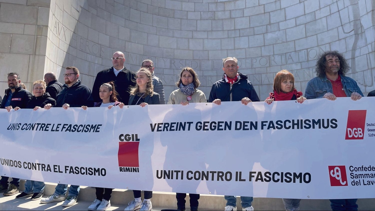 «Ochenta años después de la Liberación, volvemos a vivir momentos difíciles»: el sindicato CGT estuvo presente en el campo de concentración de Struthof el 8 de mayo.