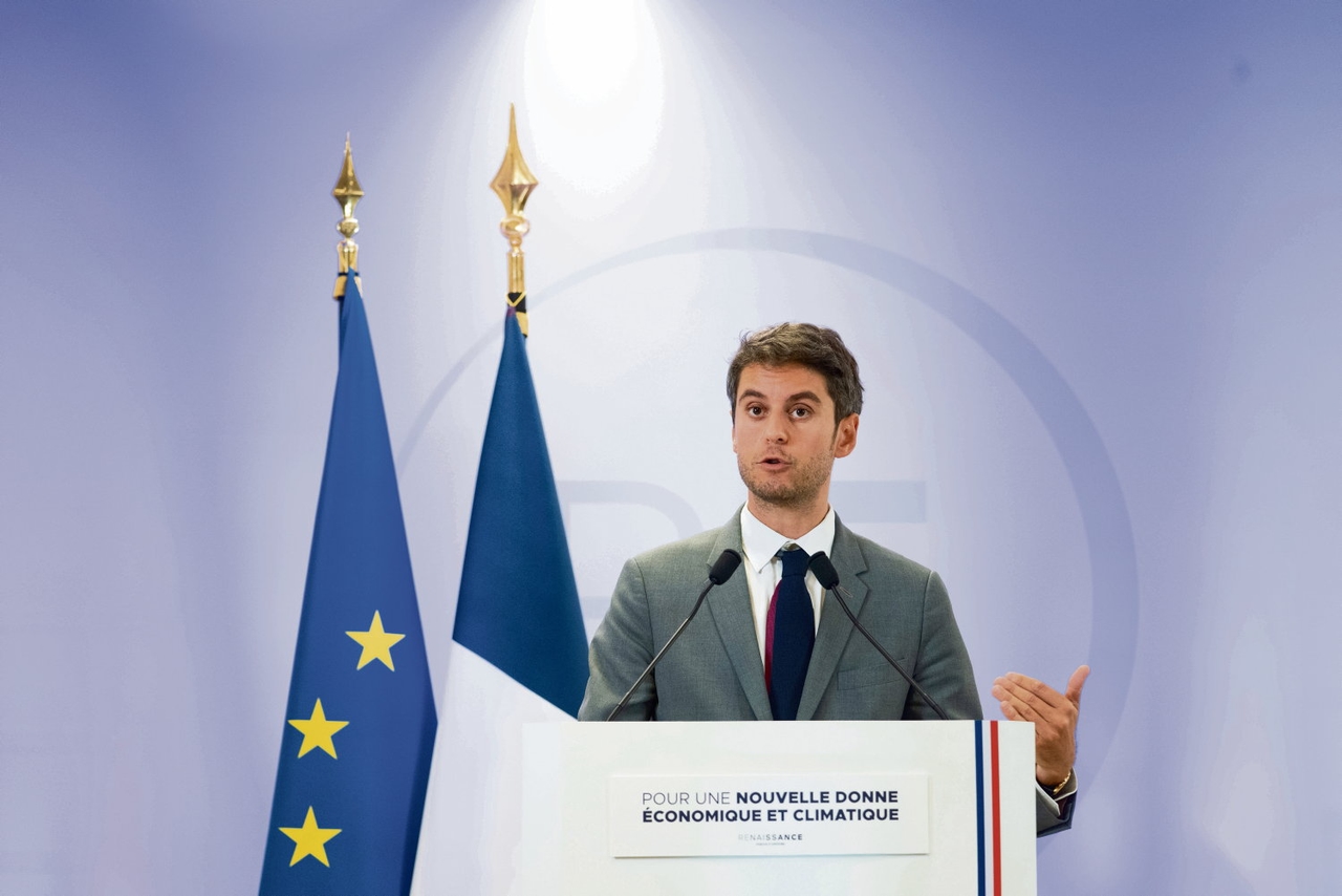 10.000 zusätzliche Fabriken, 500.000 Industriearbeitsplätze, 3.000 Euro Durchschnittseinkommen: Gabriel Attals lukrative Wirtschaftsversprechen
