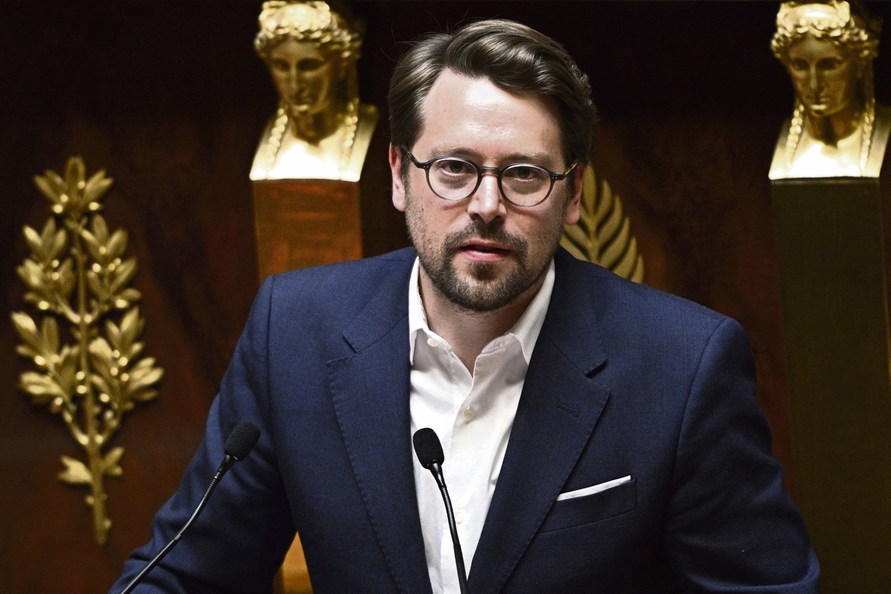 Benjamin Lucas: “Bedrijven moeten leren verantwoording af te leggen aan de overheid en de Fransen”