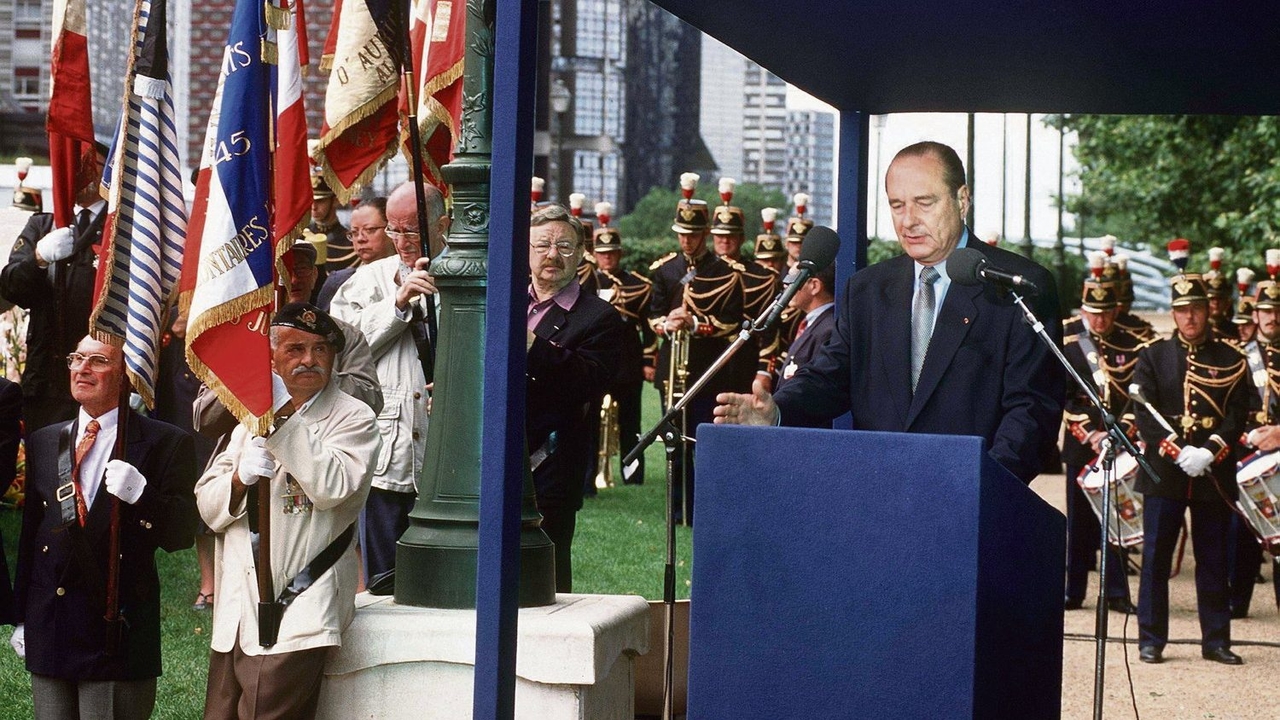 Vel' d'Hiv Roundup: Trent'anni fa, Jacques Chirac riconobbe finalmente il ruolo della Francia nel genocidio degli ebrei