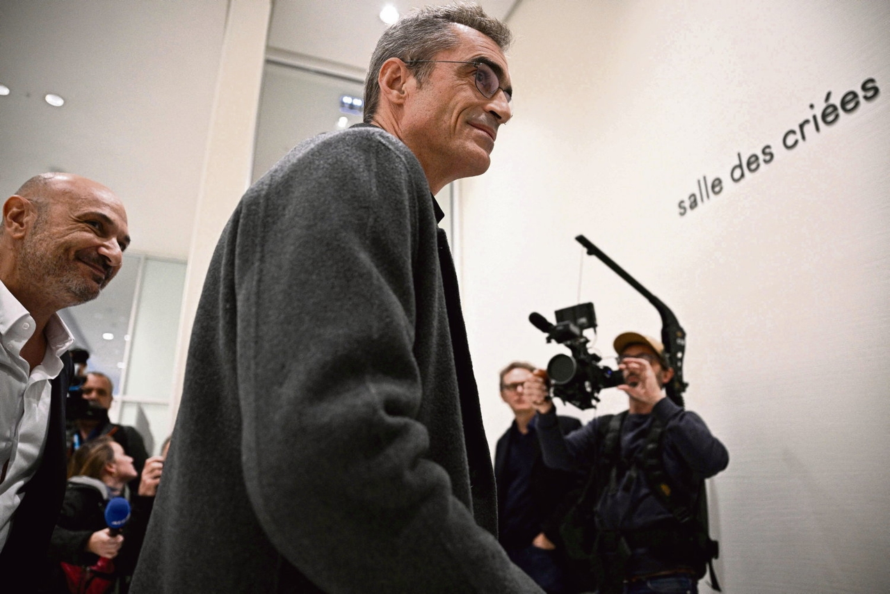 Poursuivi par LFI pour injure publique, Raphaël Enthoven tente le contre-procès en « antisémitisme »
