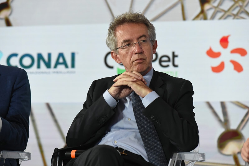 The Guido Dorso Award for the Mediterranean Area will be presented in Naples