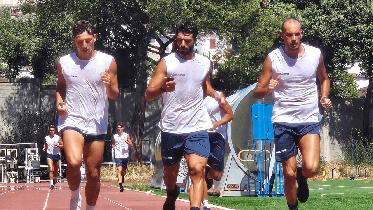 Ischia Calcio zit in groep G! Het kampioenschap is verdeeld tussen Lazio en Sardinië.