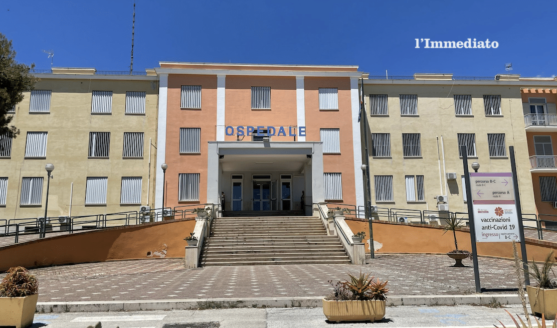 Sağlık Hizmetleri, De Leonardis (FdI): “Manfredonia'da Emiliano, mobil CAT taramaları için kamu parasını israf ediyor”