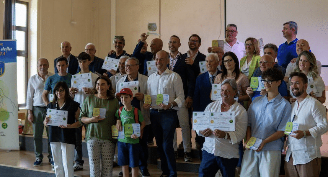 In Torremaggiore triomfeert de voortreffelijkheid van olie: succes voor de “L'Oro della Puglia e di Federico II” Award 2025