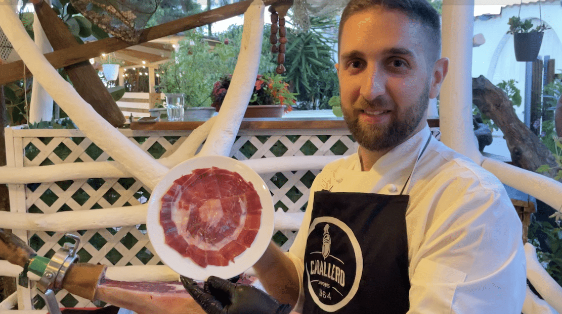Nas Ilhas Tremiti a arte espanhola do presunto conquista San Domino