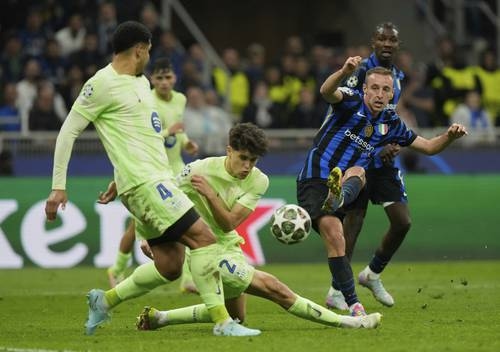 En una oda al balompié, el Inter elimina al Barça en la Champions