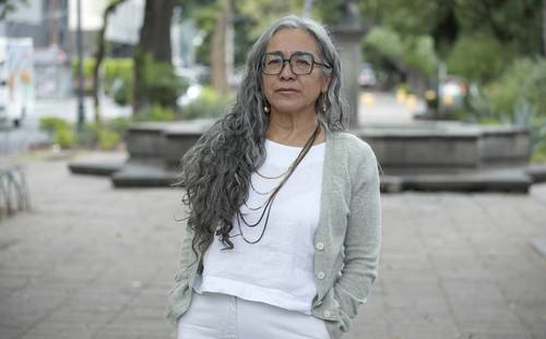 “La imaginación nos enseña que todo puede ser distinto”