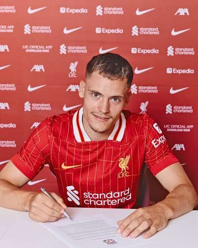 El más caro de la Liga Premier