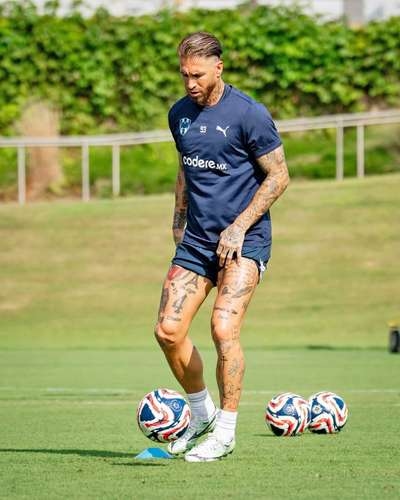 Enquanto Infantino torce pelo Rayados, CR7 e Klopp criticam duramente o torneio.