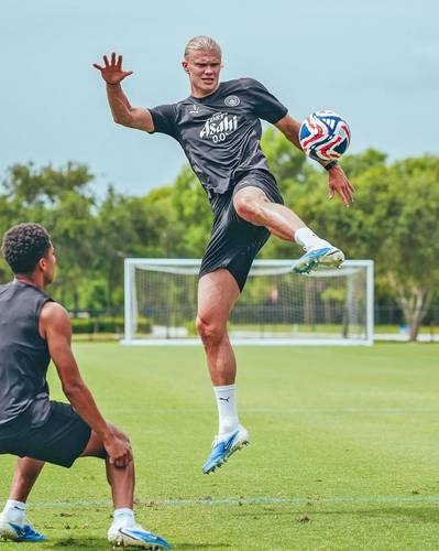 Manchester City e Inter de Milão buscam avançar para a próxima fase